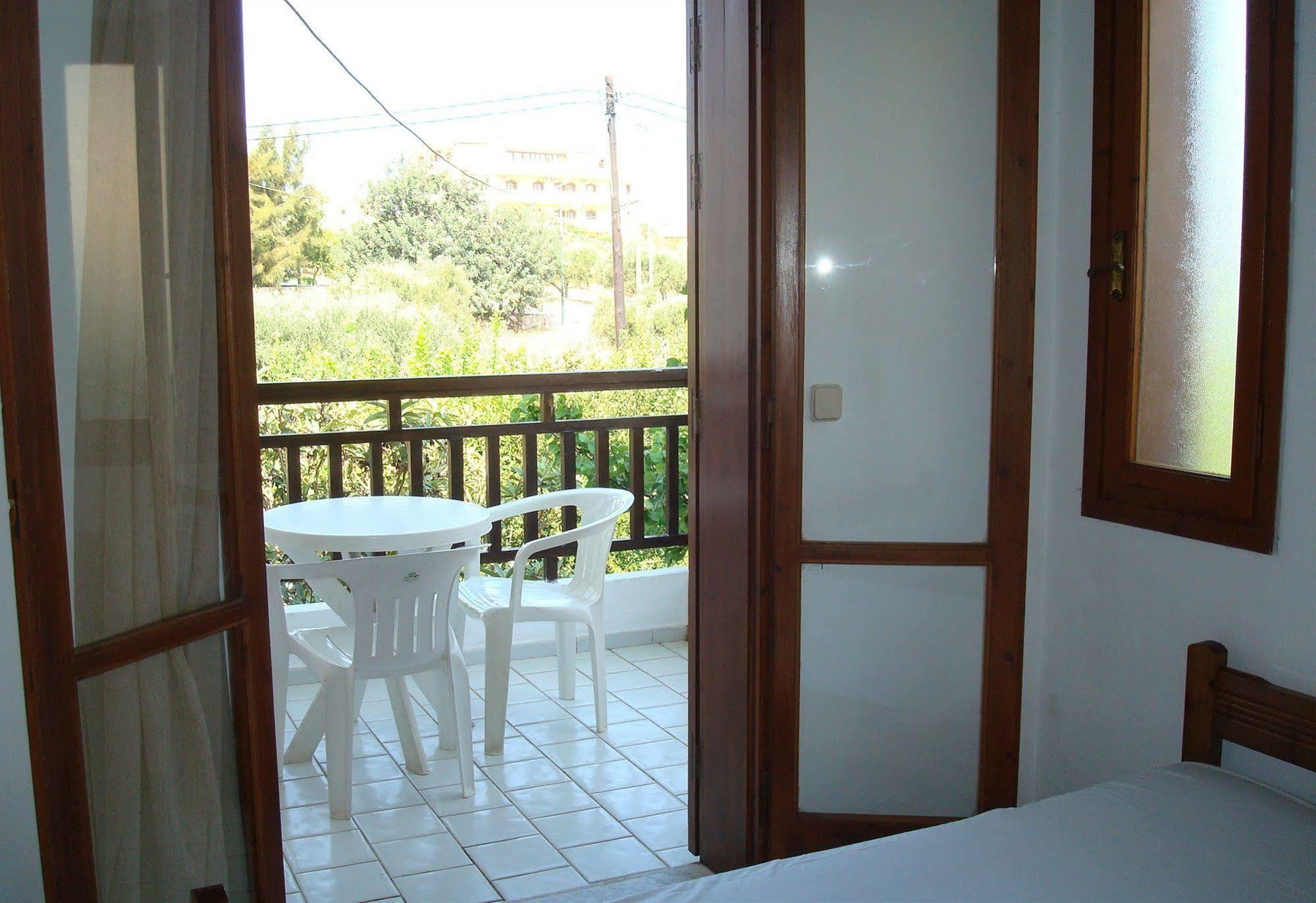 Sirocco Apartments Hersonissos  Luaran gambar