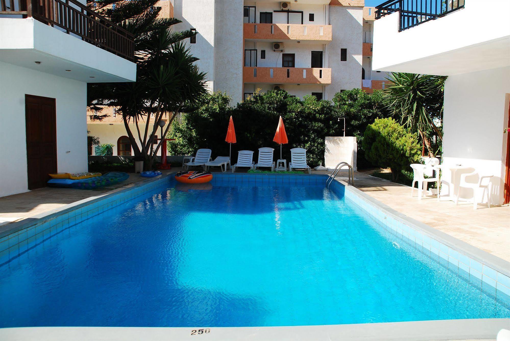 Sirocco Apartments Hersonissos  Luaran gambar